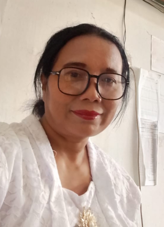 <center><br>Nurhayati Agustina Manalu, S.S</center>
