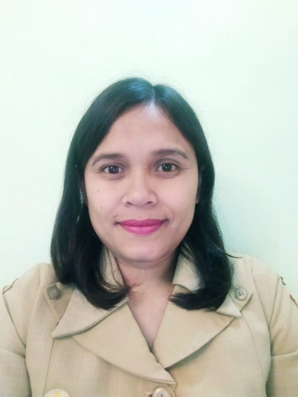 <center>Wali Kelas VIII-6<br>Vyatri Uli Pakpahan, S.Pd.</center>